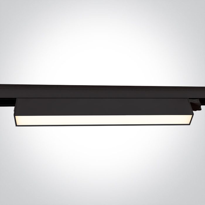 65028BT/B/V BLACK 36W CCTV LINEAR TRACK LIGHT 230V IP20
